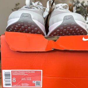 Women’s Extra Wide Nike Promina Walking Shoes